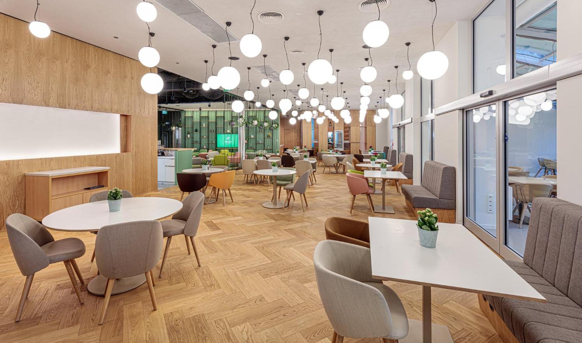 Holiday Inn Prague By Ihg Eksteriør bilde