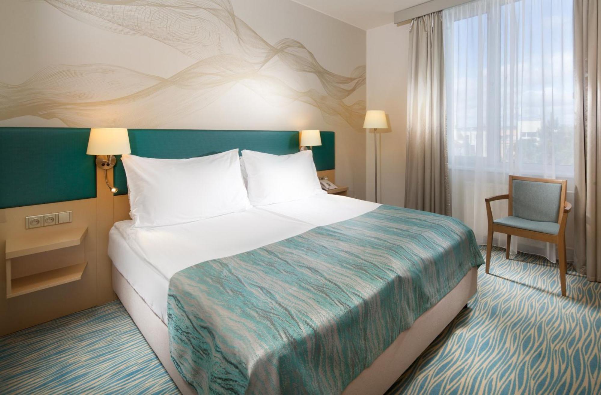 Holiday Inn Prague By Ihg Eksteriør bilde