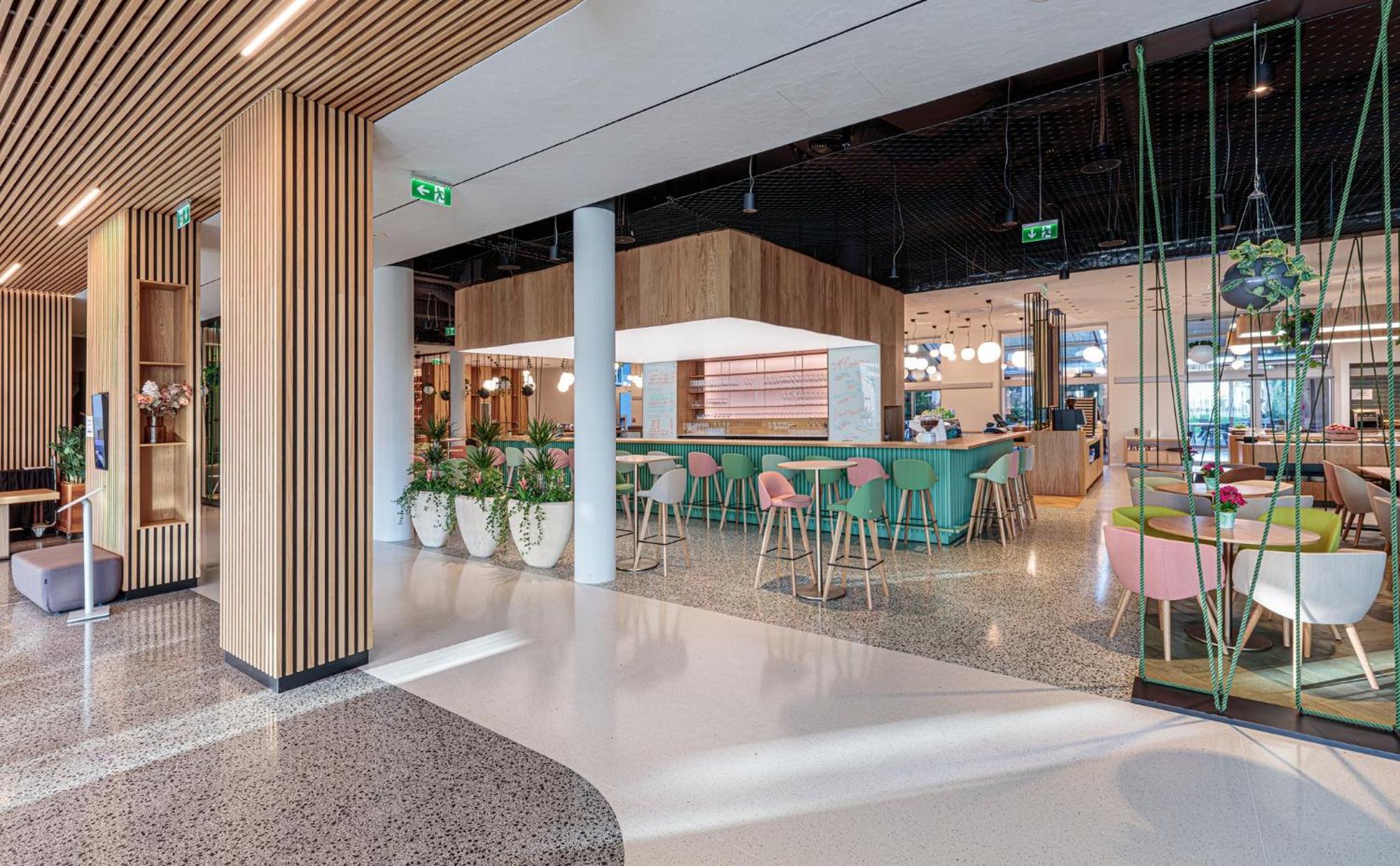 Holiday Inn Prague By Ihg Eksteriør bilde
